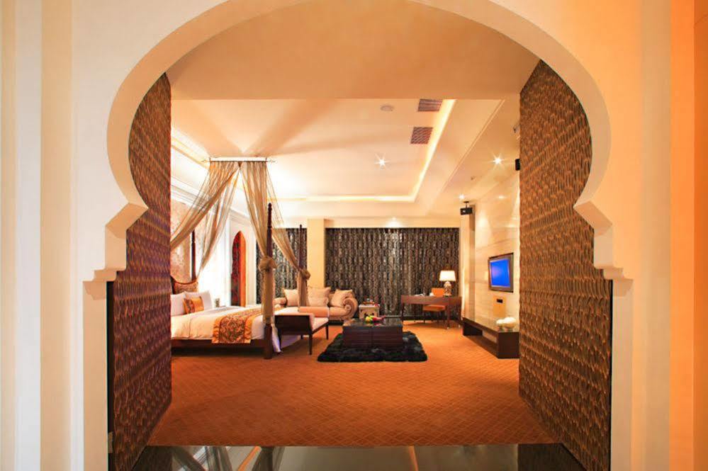 Amain Boutique Motel - Tucheng 217 Exterior photo